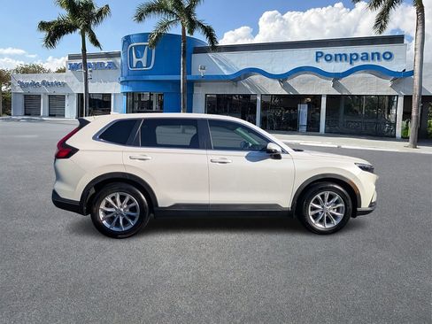Used 2024 Honda CR-V EX image 8