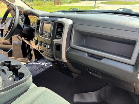 Used 2015 RAM 1500 Express image 35