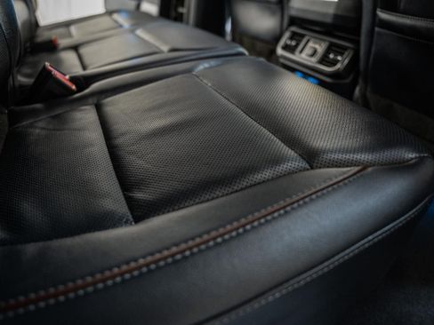 Certified 2023 Ford F150 Lariat w/ Equipment Group 502A High image 40