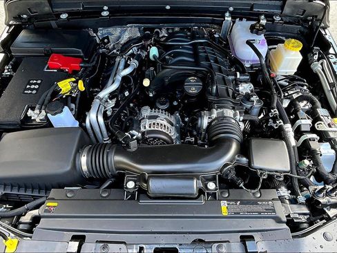 New 2025 Jeep Gladiator Rubicon image 10