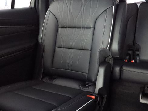 New 2026 Buick Enclave Avenir w/ Super Cruise Package image 13