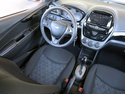 Used 2020 Chevrolet Spark LT image 15