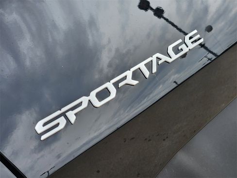 New 2026 Kia Sportage LX w/ LX Convenience Package image 8