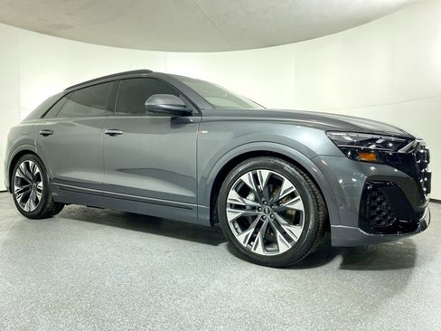 Certified 2025 Audi Q8 Premium Plus w/ Premium Plus Package image 28