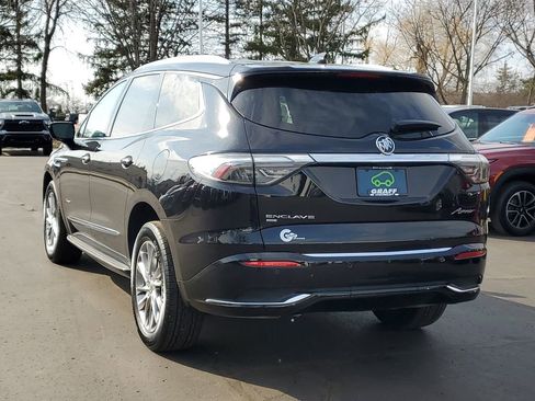 Certified 2023 Buick Enclave Avenir image 4