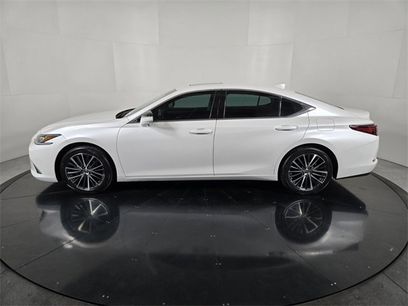 Certified 2023 Lexus ES 350 w/ Premium Package