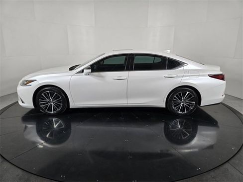 Certified 2023 Lexus ES 350 w/ Premium Package image 3