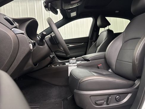 Certified 2025 INFINITI QX55 Luxe w/ Cargo Package image 7