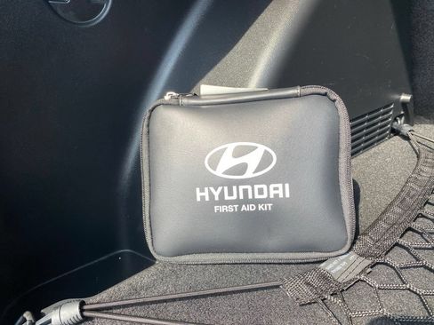 Certified 2024 Hyundai Kona SEL w/ Convenience Package AWD/4WD image 24