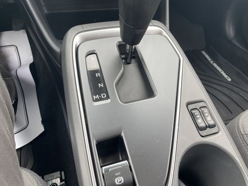 Used 2025 Subaru Crosstrek 2.0i Premium image 29