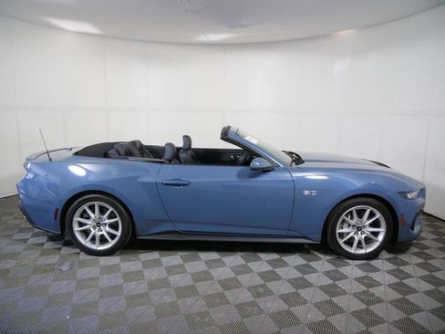Used 2024 Ford Mustang GT Premium RWD image 9