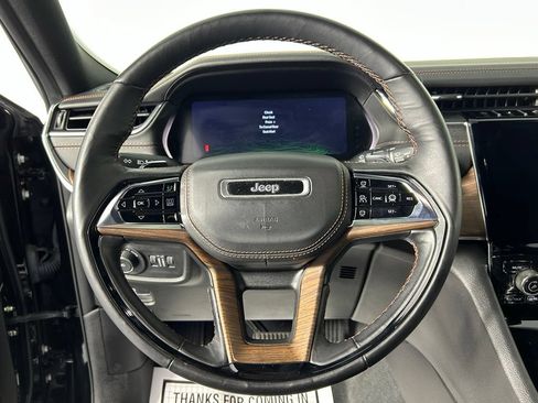 Used 2022 Jeep Grand Cherokee Summit AWD/4WD image 27