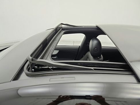 Used 2023 Mercedes-Benz CLA 250 image 16
