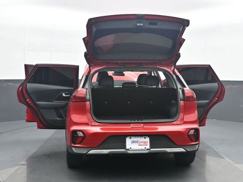 Used 2022 Kia Niro LXS FWD image 35