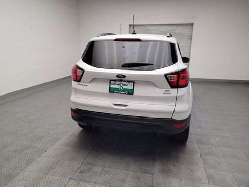 Used 2019 Ford Escape SE FWD image 7