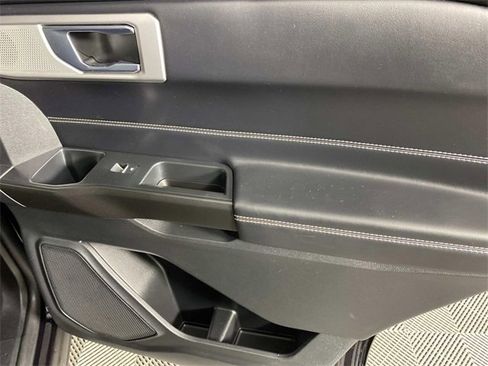 Used 2020 Ford Explorer ST w/ Premium Technology Package image 27