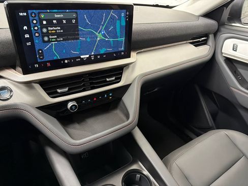 New 2026 Ford Explorer Active w/ Active Comfort Package AWD/4WD image 24