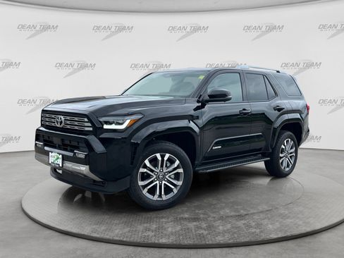 Used 2026 Toyota 4Runner Limited AWD/4WD image 3
