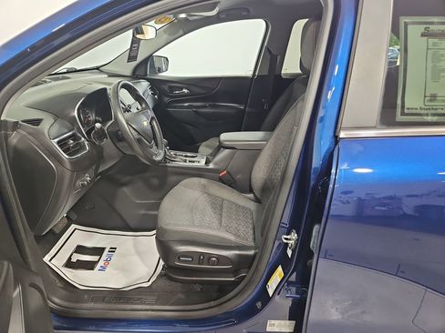 Used 2023 Chevrolet Equinox LT AWD/4WD image 10