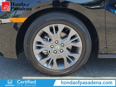 Certified 2026 Honda Odyssey Touring image 35