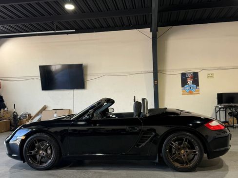 Used 2006 Porsche Boxster RWD image 10