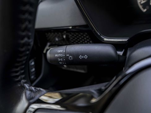 Used 2025 Honda CR-V EX-L image 23