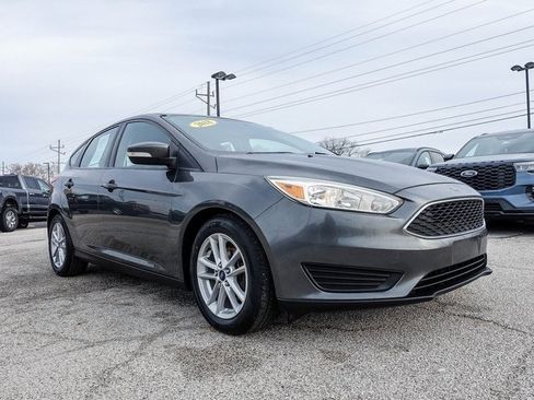 Used 2018 Ford Focus SE w/ SE Winter Package image 29