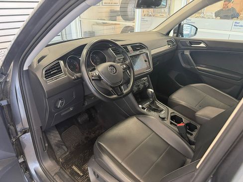 Used 2018 Volkswagen Tiguan SE image 21