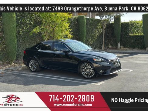 Used 2014 Lexus IS 250 w/ Navigation Package RWD image 2