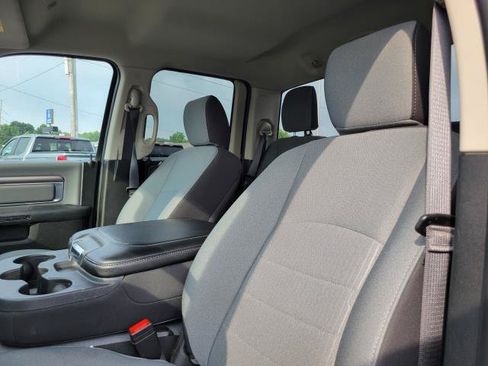 Used 2024 RAM 1500 Classic SLT AWD/4WD image 11