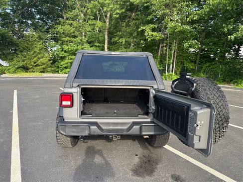 Used 2019 Jeep Wrangler Unlimited Sport AWD/4WD image 14