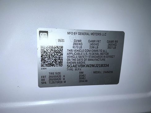 Used 2021 Buick Enclave Premium w/ Sun and Sites Package image 26