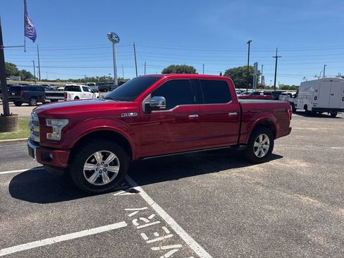 Used 2016 Ford F150 Platinum w/ Equipment Group 701A Luxury AWD/4WD image 6