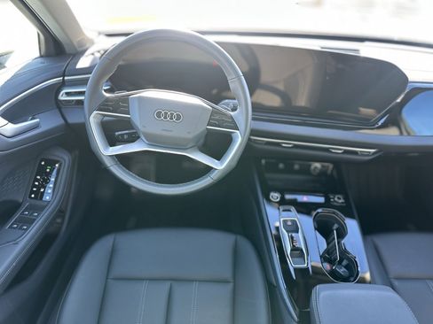 Used 2025 Audi A5 2.0T Premium w/ Convenience Package image 11