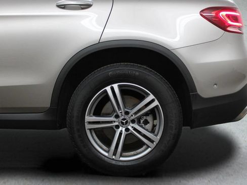 Used 2022 Mercedes-Benz GLC 300 image 8