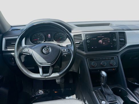 Used 2018 Volkswagen Atlas SE image 20