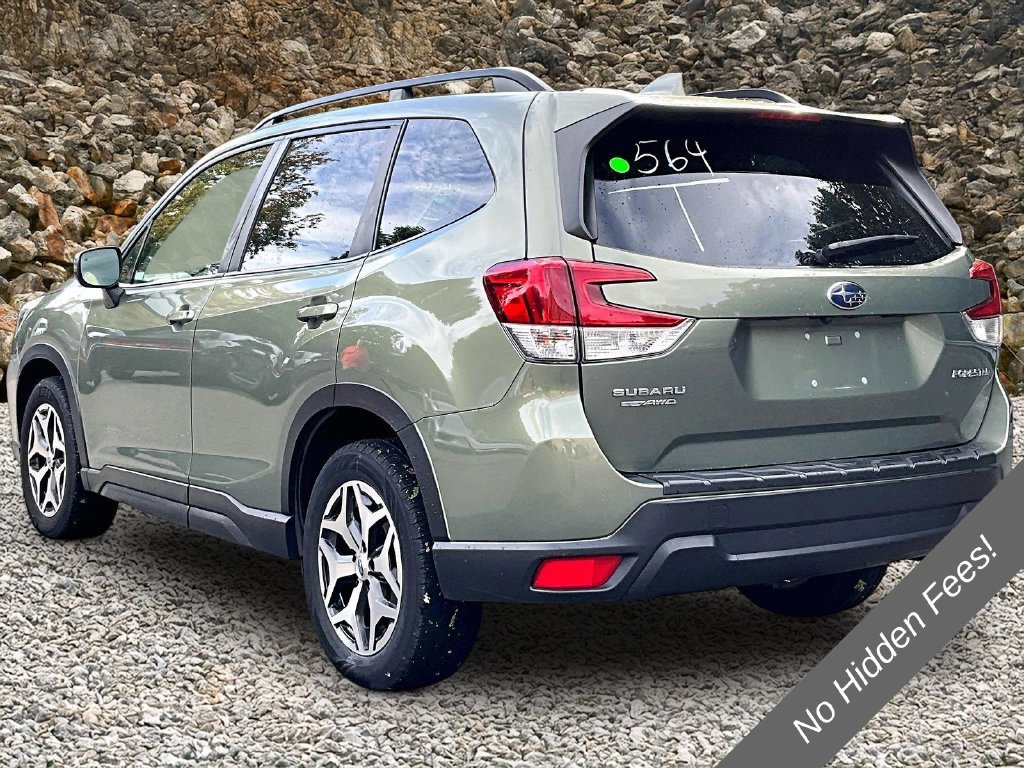 Used 2020 Subaru Forester Premium AWD/4WD image 8