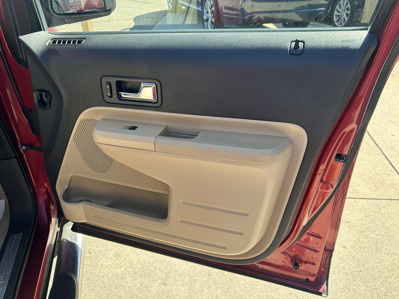 Used 2008 Ford Edge Limited FWD image 16