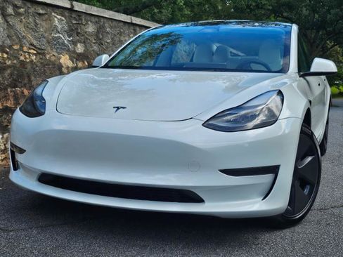 Used 2023 Tesla Model 3 Standard Range RWD image 70