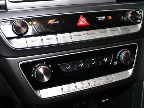 Used 2019 Hyundai Sonata SE image 17