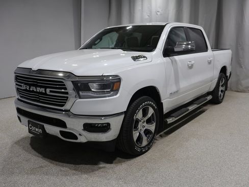 Used 2023 RAM 1500 Laramie AWD/4WD image 8