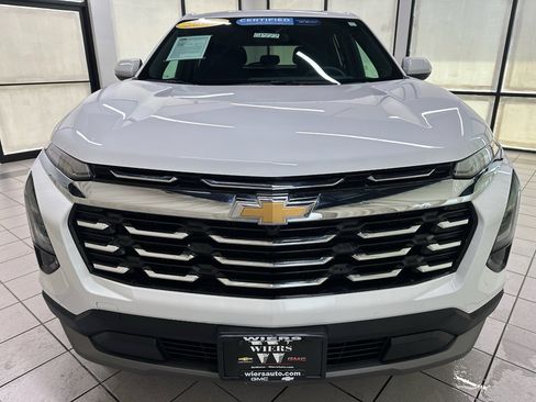 Certified 2025 Chevrolet Equinox LT FWD image 12