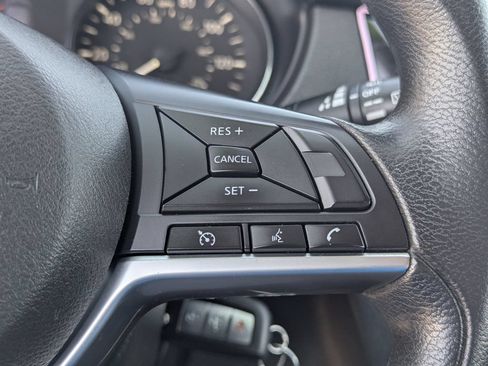 Used 2019 Nissan Rogue Sport S w/ Appearance Package AWD/4WD image 16