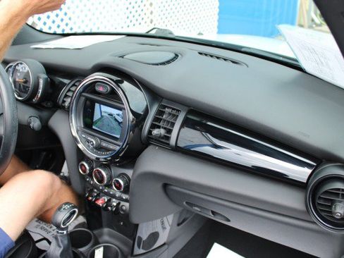 Used 2019 MINI Cooper Convertible FWD image 14