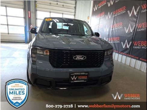 New 2025 Ford Maverick XLT w/ XLT Luxury Package image 3