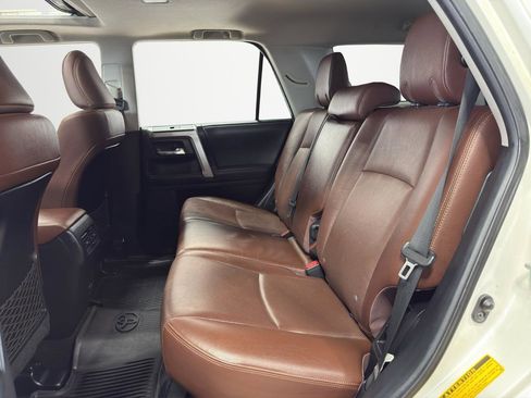Used 2020 Toyota 4Runner Limited AWD/4WD image 28