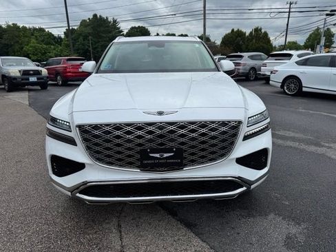 Certified 2025 Genesis GV80 2.5T Prestige AWD/4WD image 18