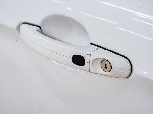 Used 2019 Ford Escape SEL image 45