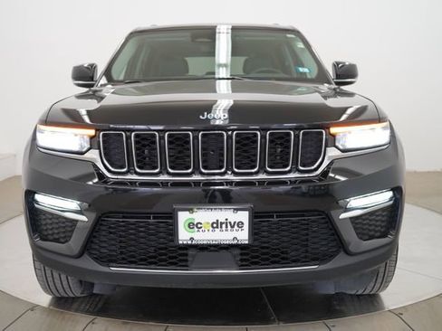 Used 2022 Jeep Grand Cherokee Limited 4xe image 2