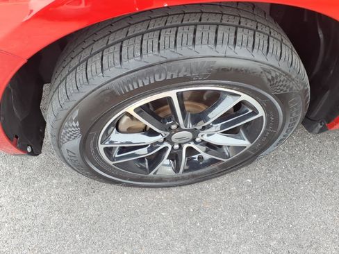 Used 2019 Dodge Journey SE w/ Premium Group image 6